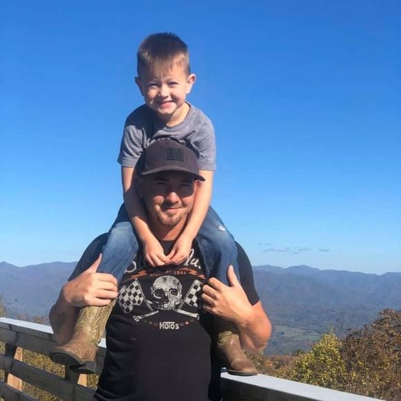 Meet your Posher, Curtis - Picture 1 of 1